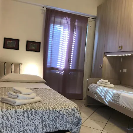 Appartement Borghetto San Donato 105 *
