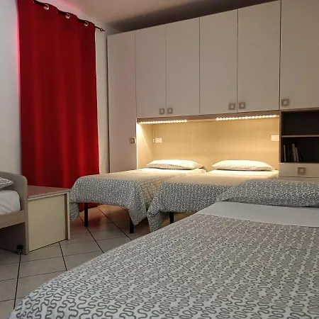 Borghetto San Donato 105 アパート *