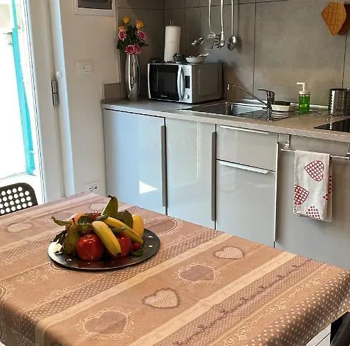 Apartman Borghetto San Donato 105 *