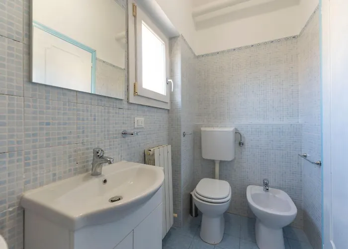 Apartamento Borghetto San Donato 105 *