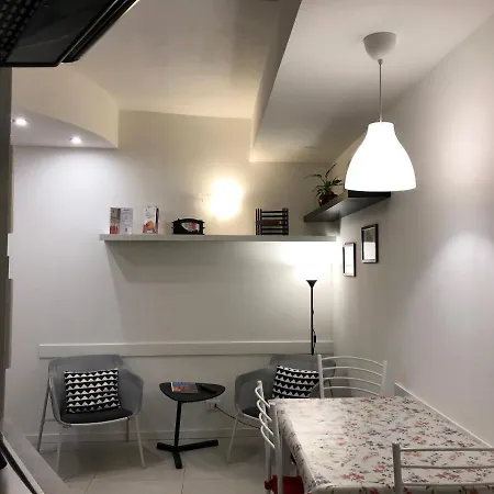 Borghetto San Donato 105 *